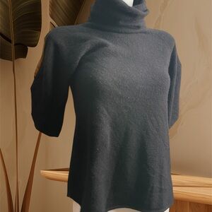 Jamison Cashmere Sophisticated Black Turtleneck Sweater fluttered sleeves XS